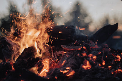 Wood, fire and alchemy | A mid-winter retreat