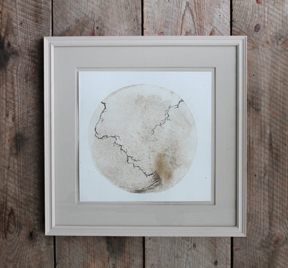 Between the cracks | Mud and watercolour root painting